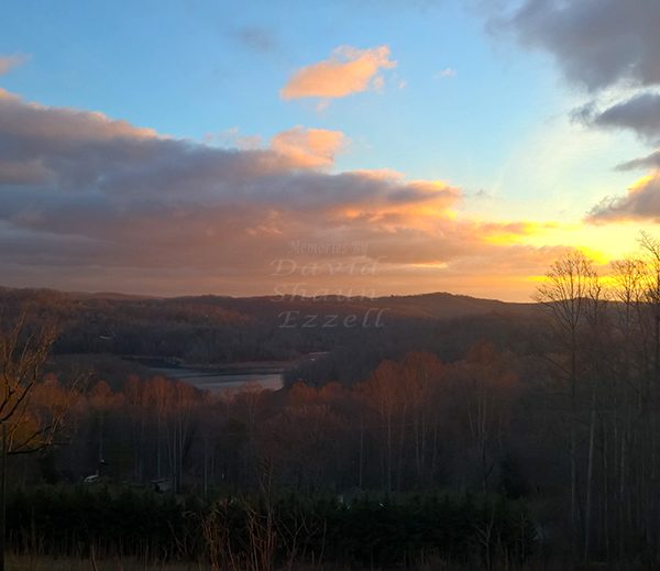 WP_20170118_07_58_55_Pro_LI.jpg-David_S_Ezzell-dezzell-com_Preview