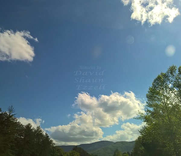 WP_20170427_17_03_20_Pro_LI.jpg-David_S_Ezzell-dezzell-com_Preview